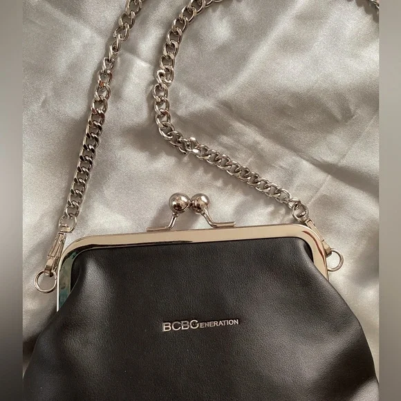 Vintage Inspired BCBGeneration Purse - Picture 5 of 9